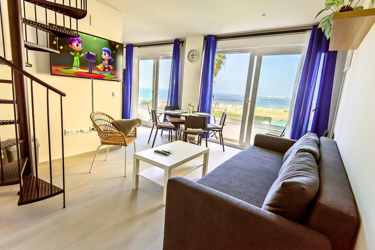 Oceanfront Duplex With A Rooftop Pool And Terrace Ел Пуерто де Санта Мария Екстериор снимка